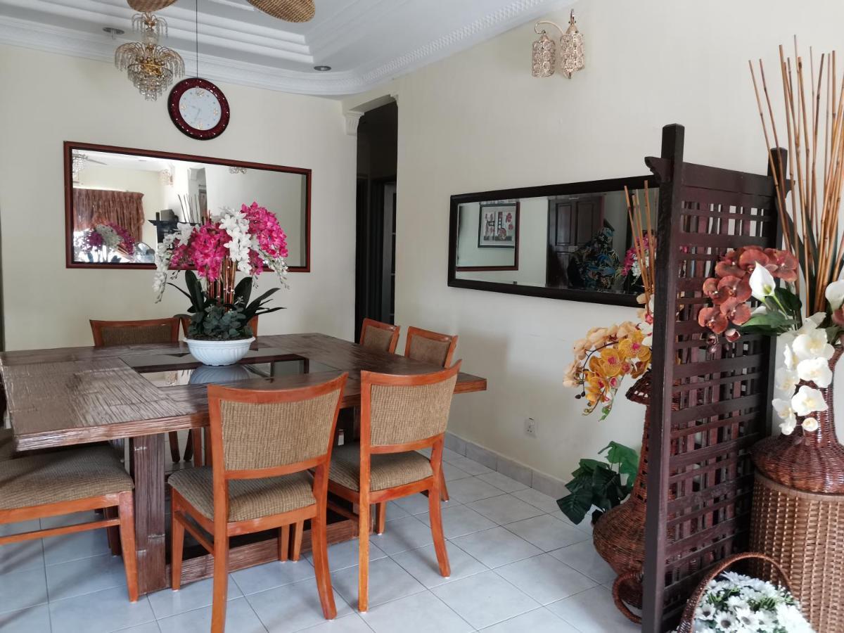Ainis Guest House In Vista Amani Condominium Kuala Lumpur Exterior foto
